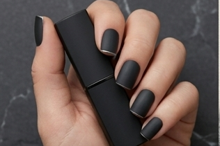Square nails with a flat tip and crisp 90-degree corners.png